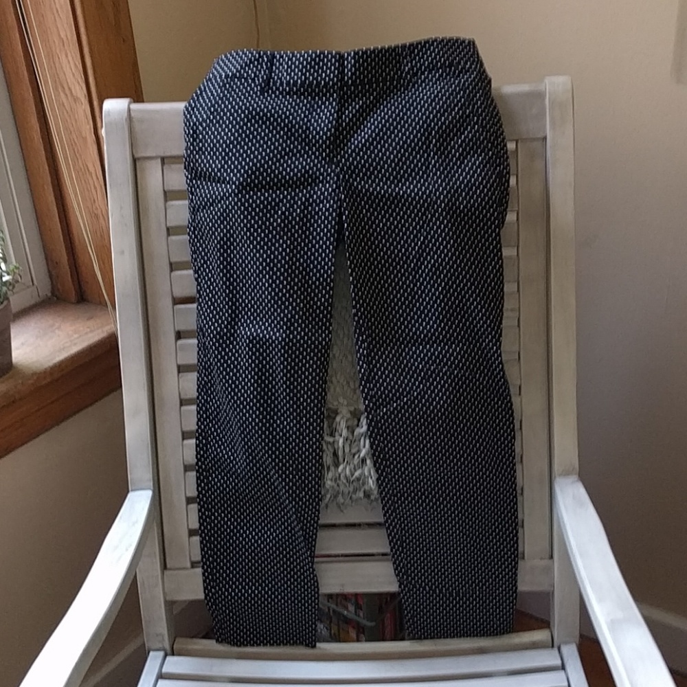 Polka dot ankle pants